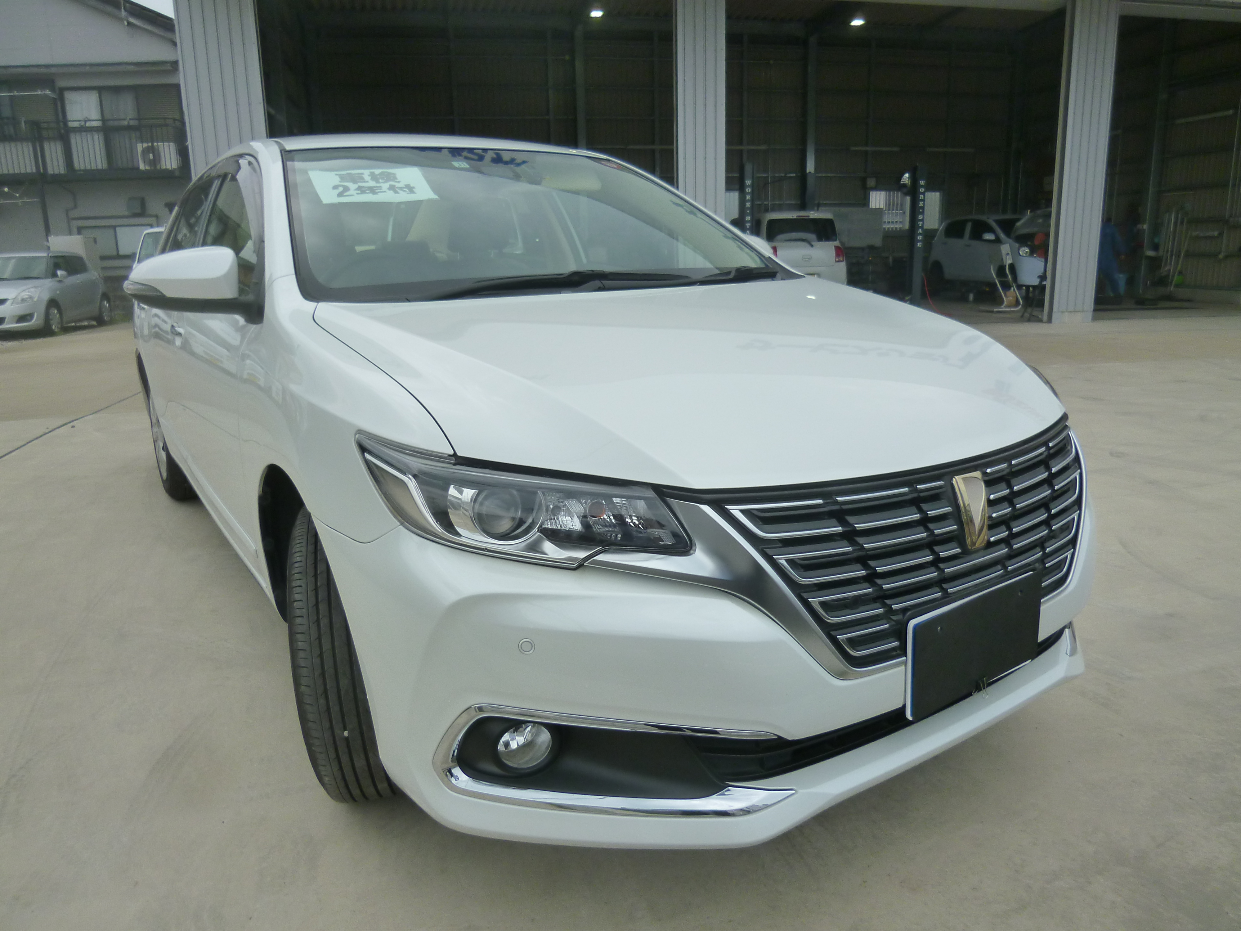 プレミオ 正面斜め