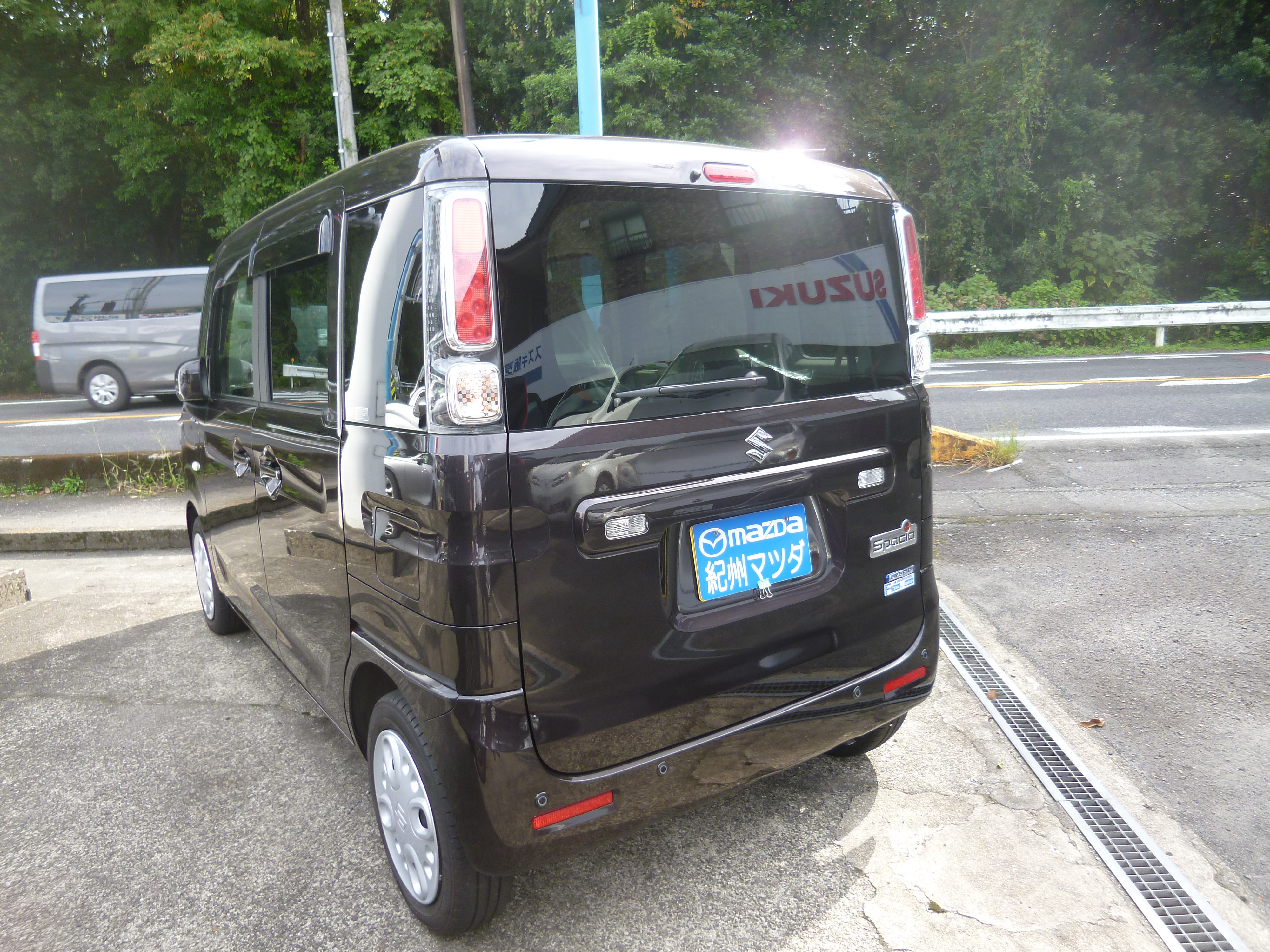 スペーシア 斜め後ろ